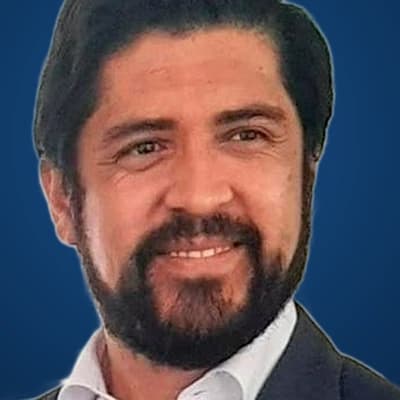 Orlando Vigorena González — Fundador y Consultor Principal